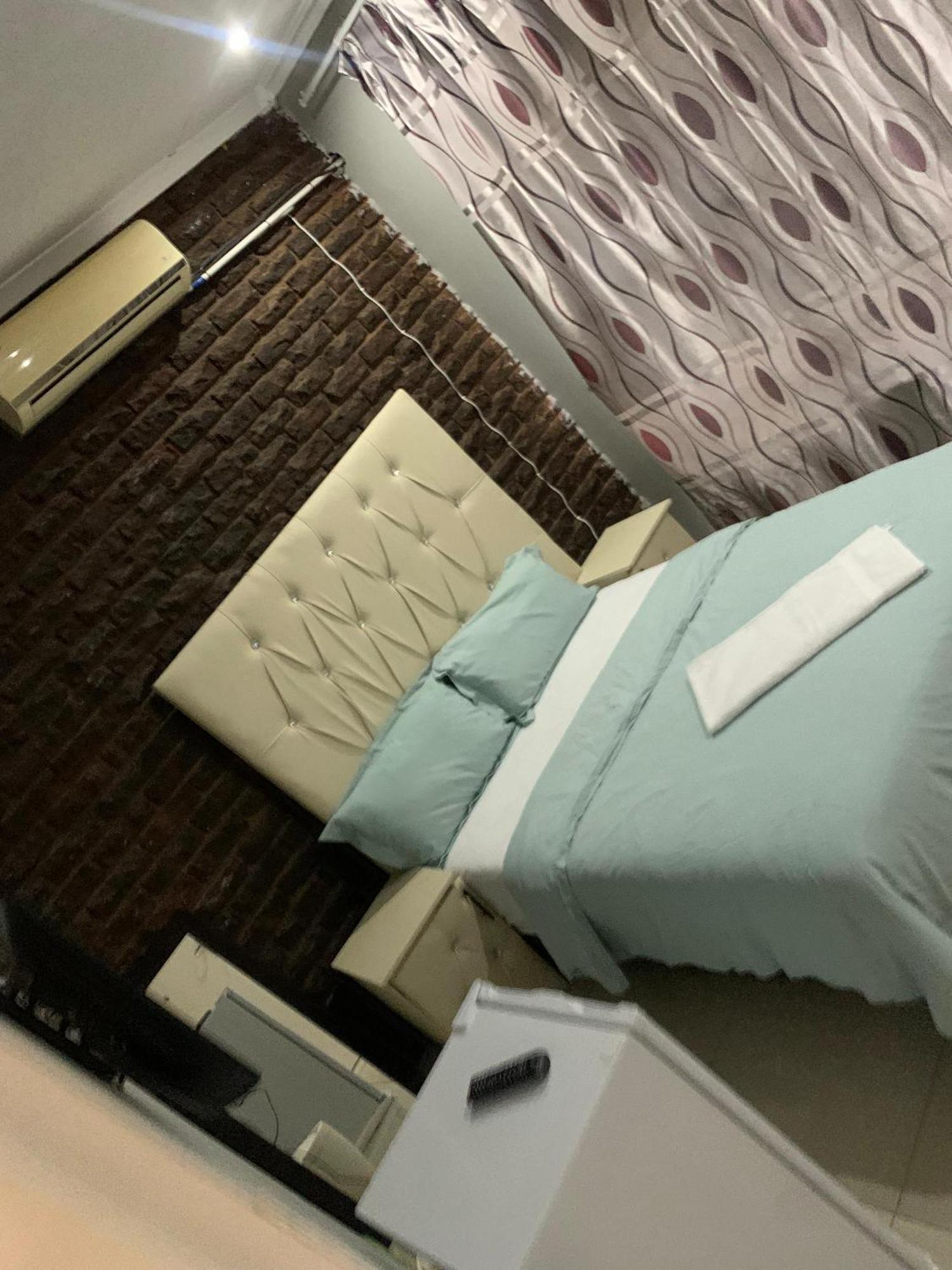 Reitz Guest House Мафикенг Экстерьер фото
